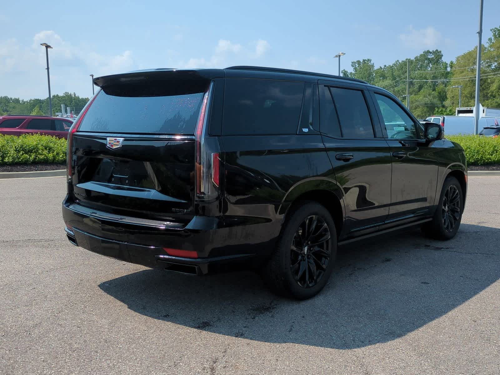 2023 Cadillac Escalade Sport 8