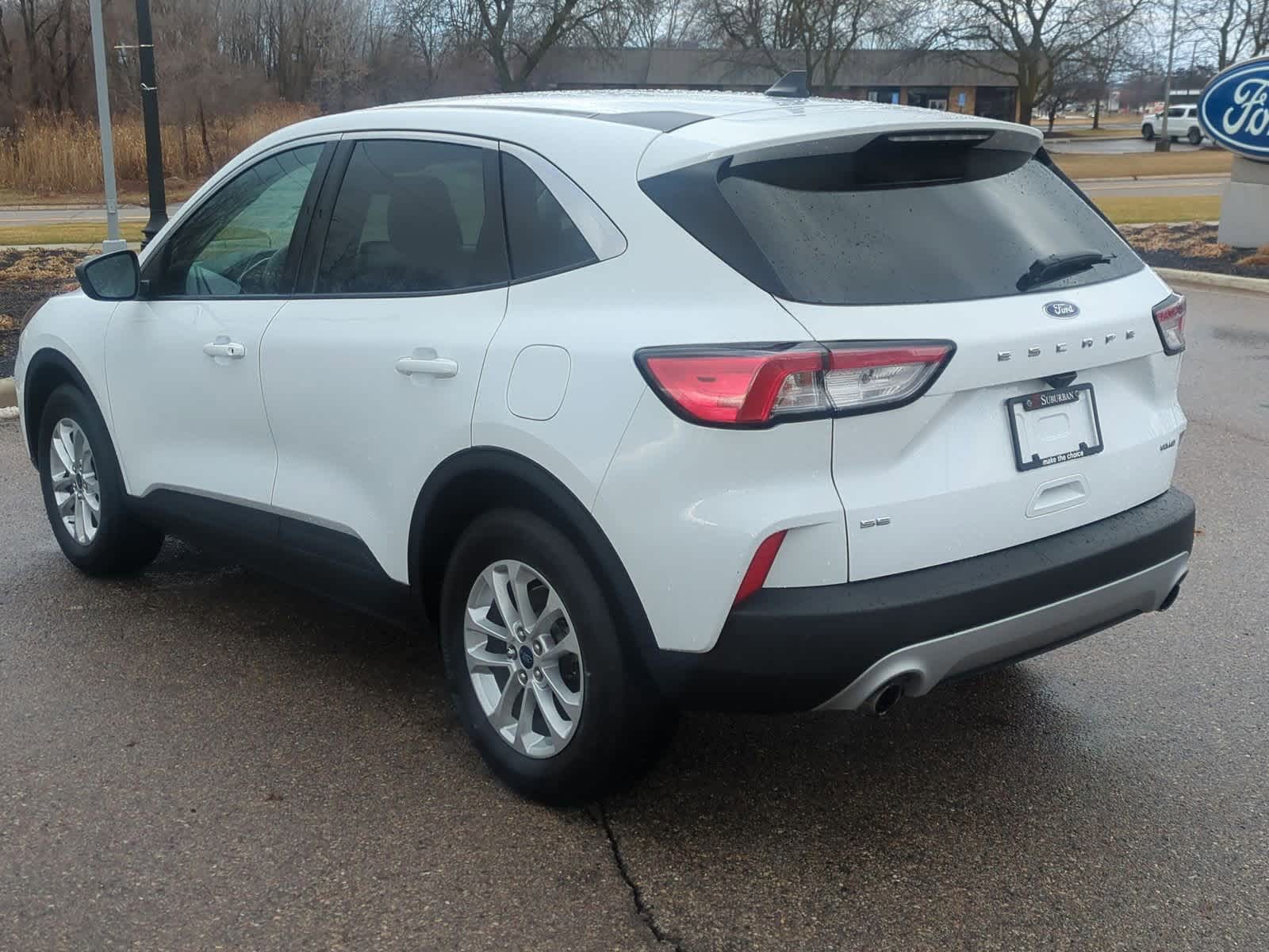 Thumbnail: 2022 Ford Escape - 6