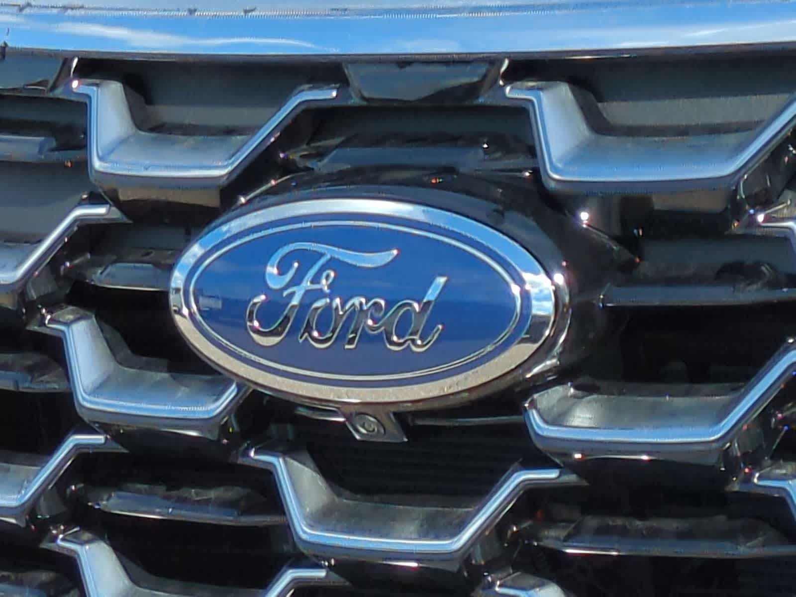 Thumbnail: 2026 Ford Explorer - 12