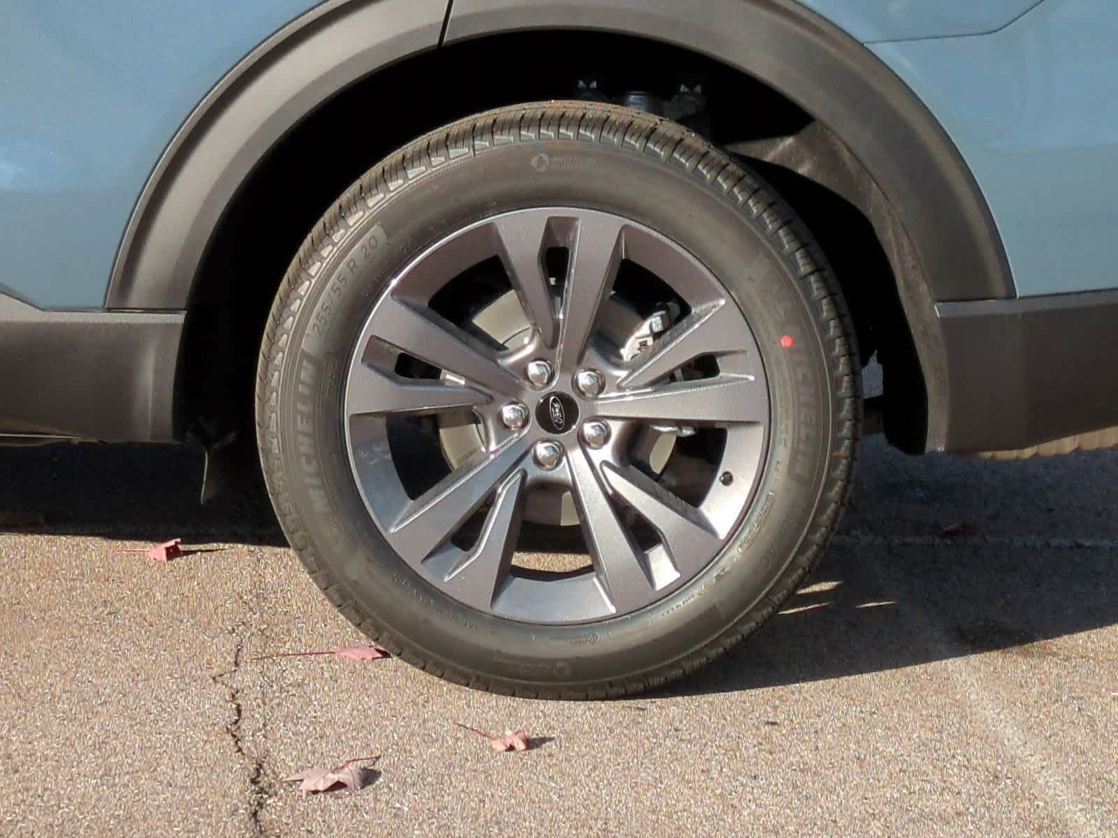 Thumbnail: 2026 Ford Explorer - 14