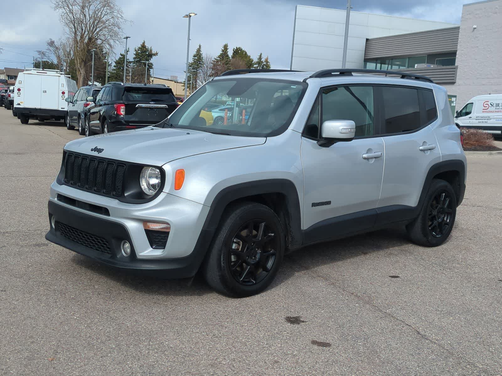 Thumbnail: 2020 Jeep Renegade - 4