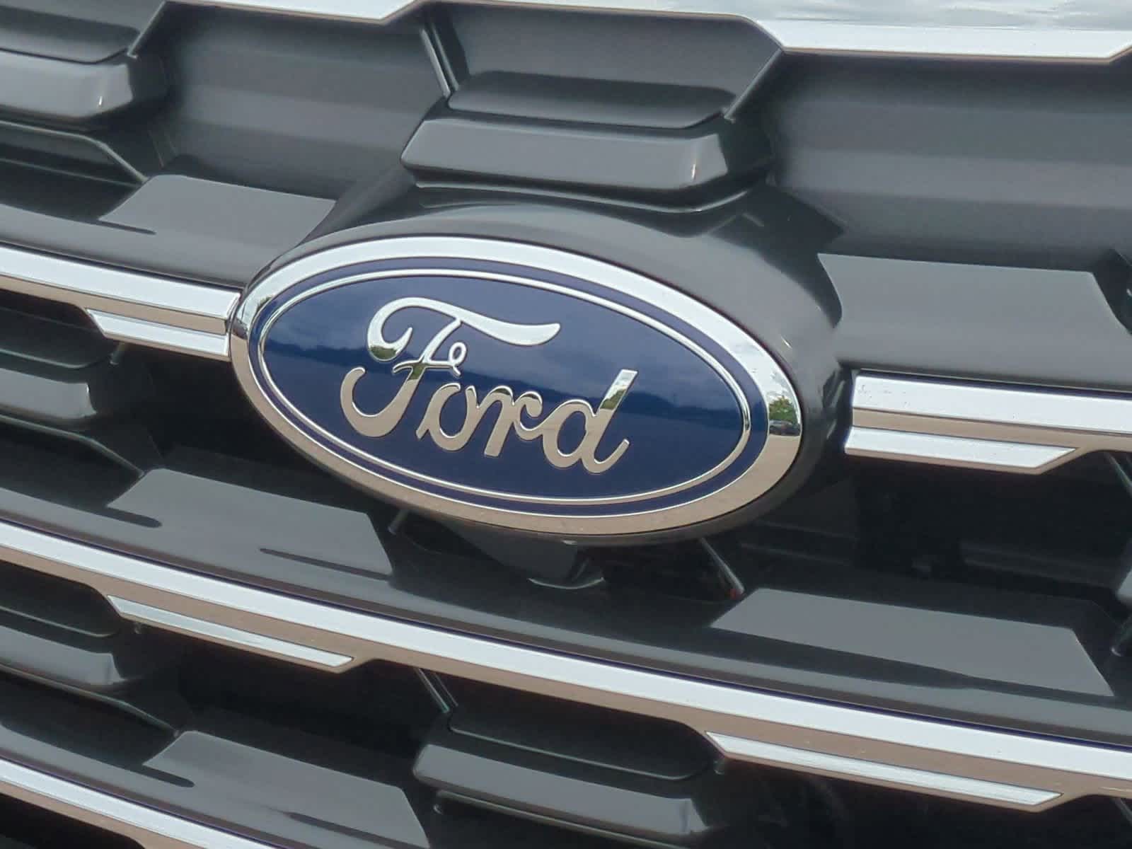 Thumbnail: 2025 Ford Explorer - 12