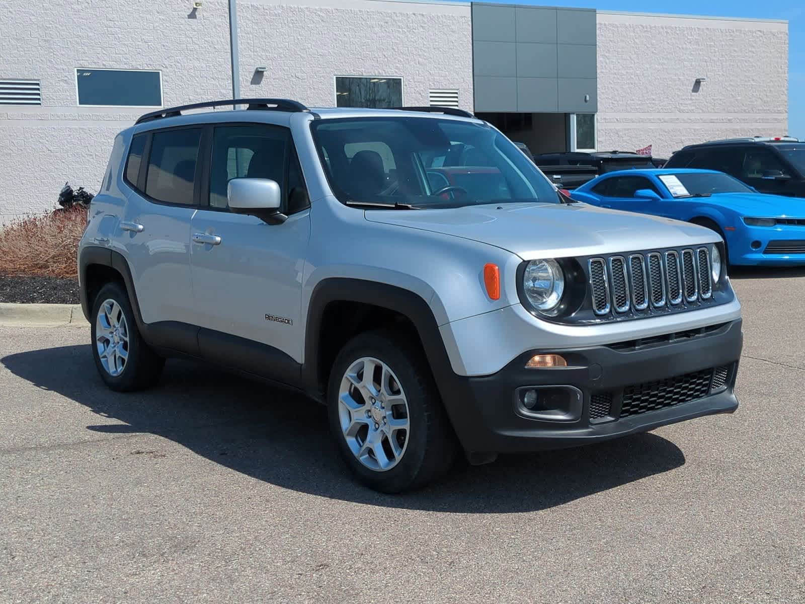 Thumbnail: 2018 Jeep Renegade - 2