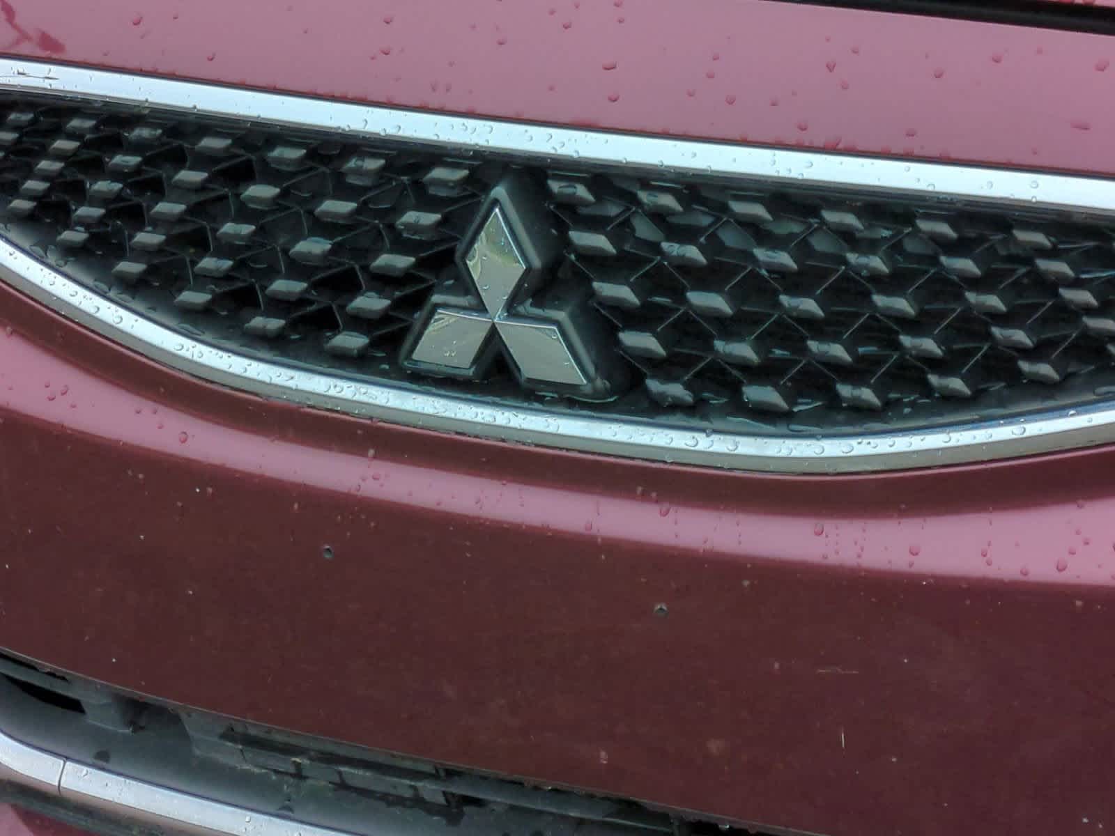 2018 Mitsubishi Mirage ES 12