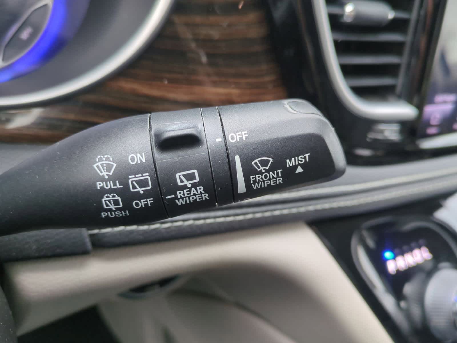 Thumbnail: 2022 Chrysler Pacifica - 29