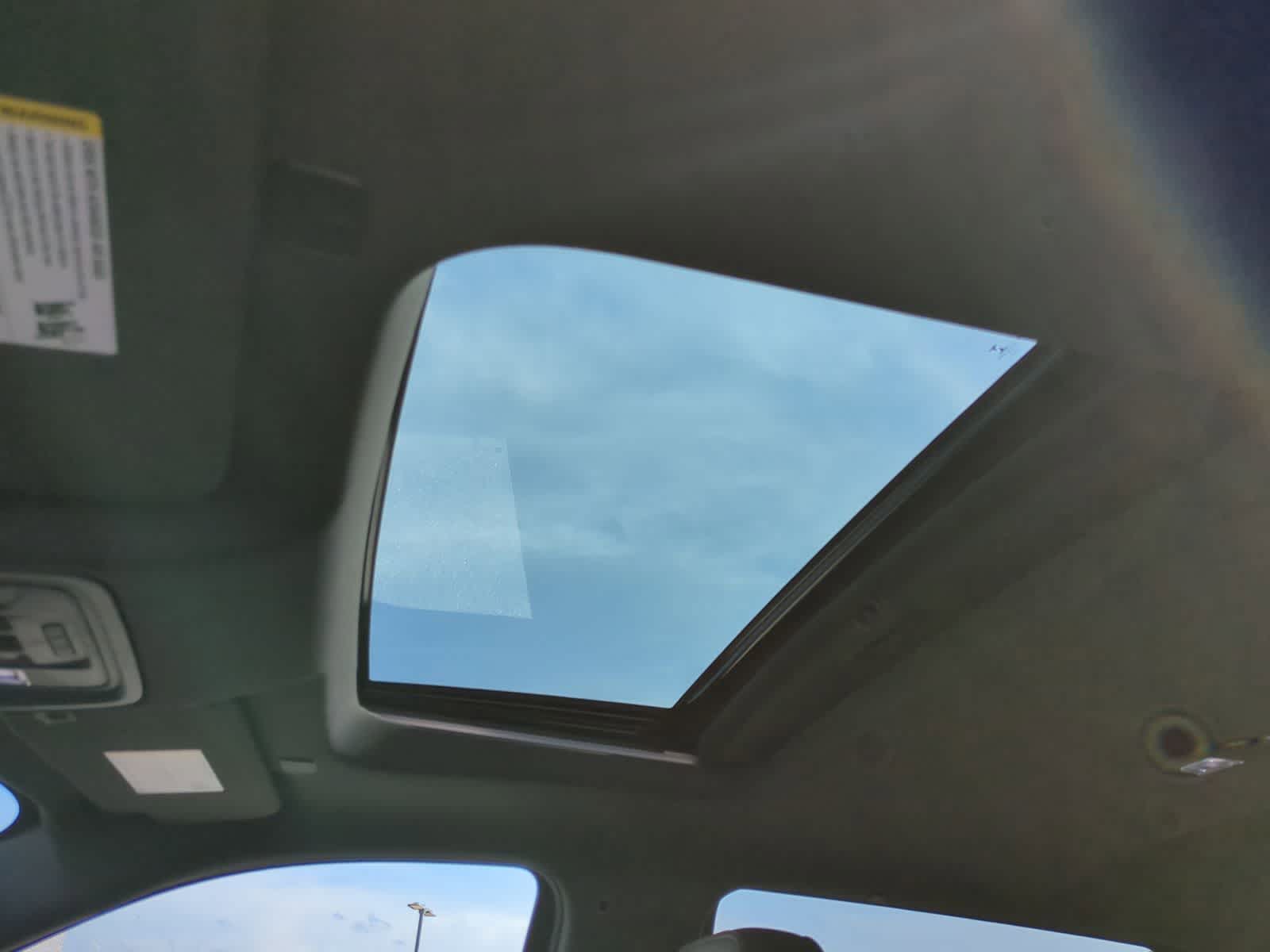 Thumbnail: 2019 Chevrolet Silverado 1500 - 19