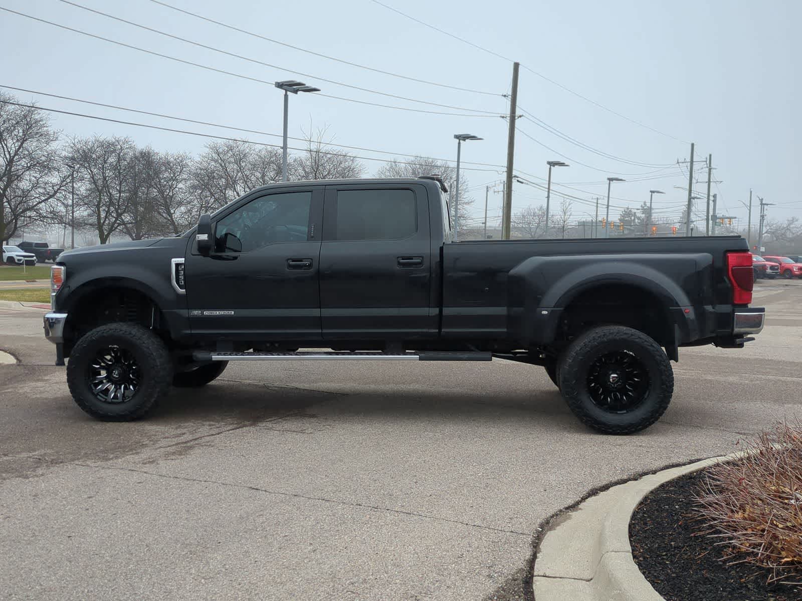 Thumbnail: 2022 Ford Econoline - 5