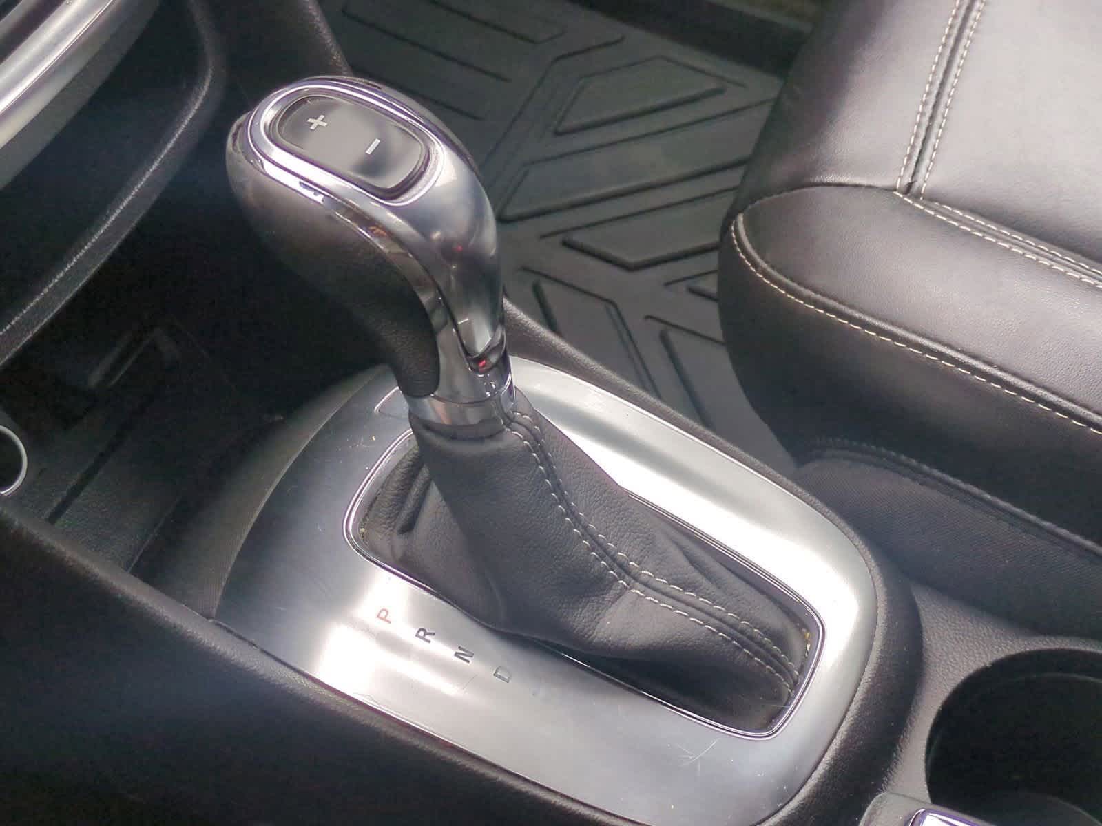 Thumbnail: 2016 Buick Encore - 32