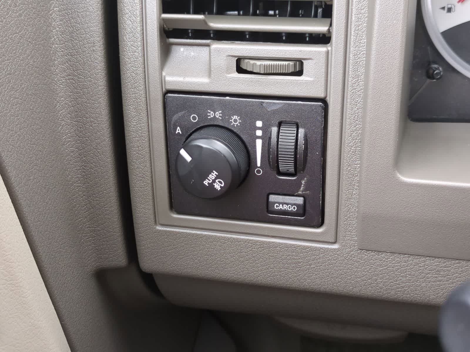 Thumbnail: 2007 Dodge Dakota - 26