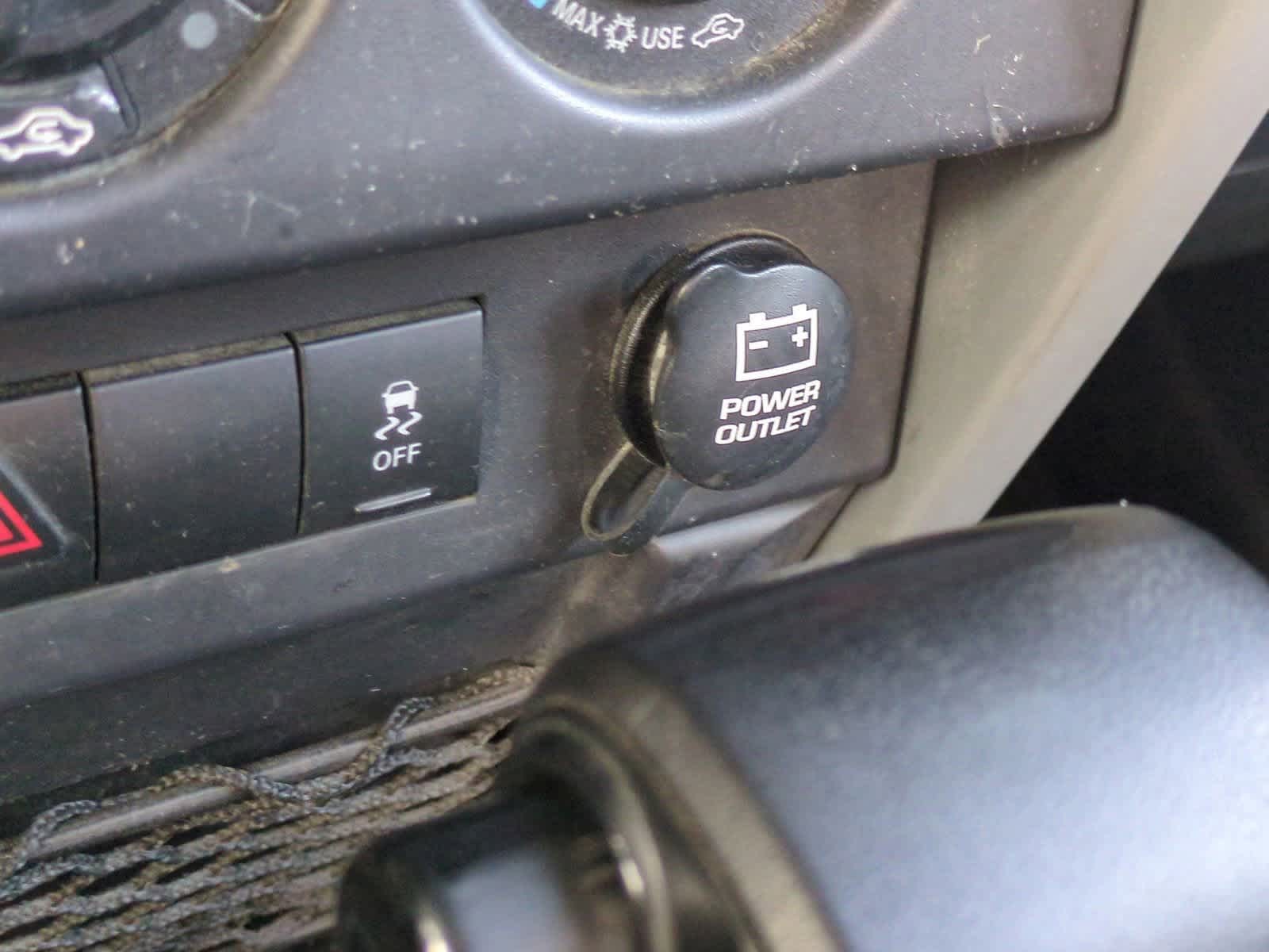 Thumbnail: 2010 Jeep Wrangler - 26