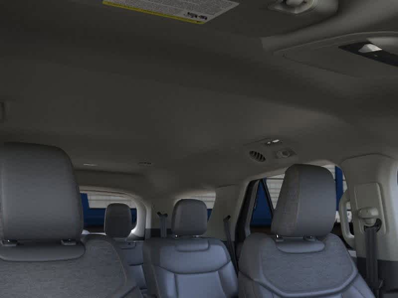 2025 Ford Explorer Active 22