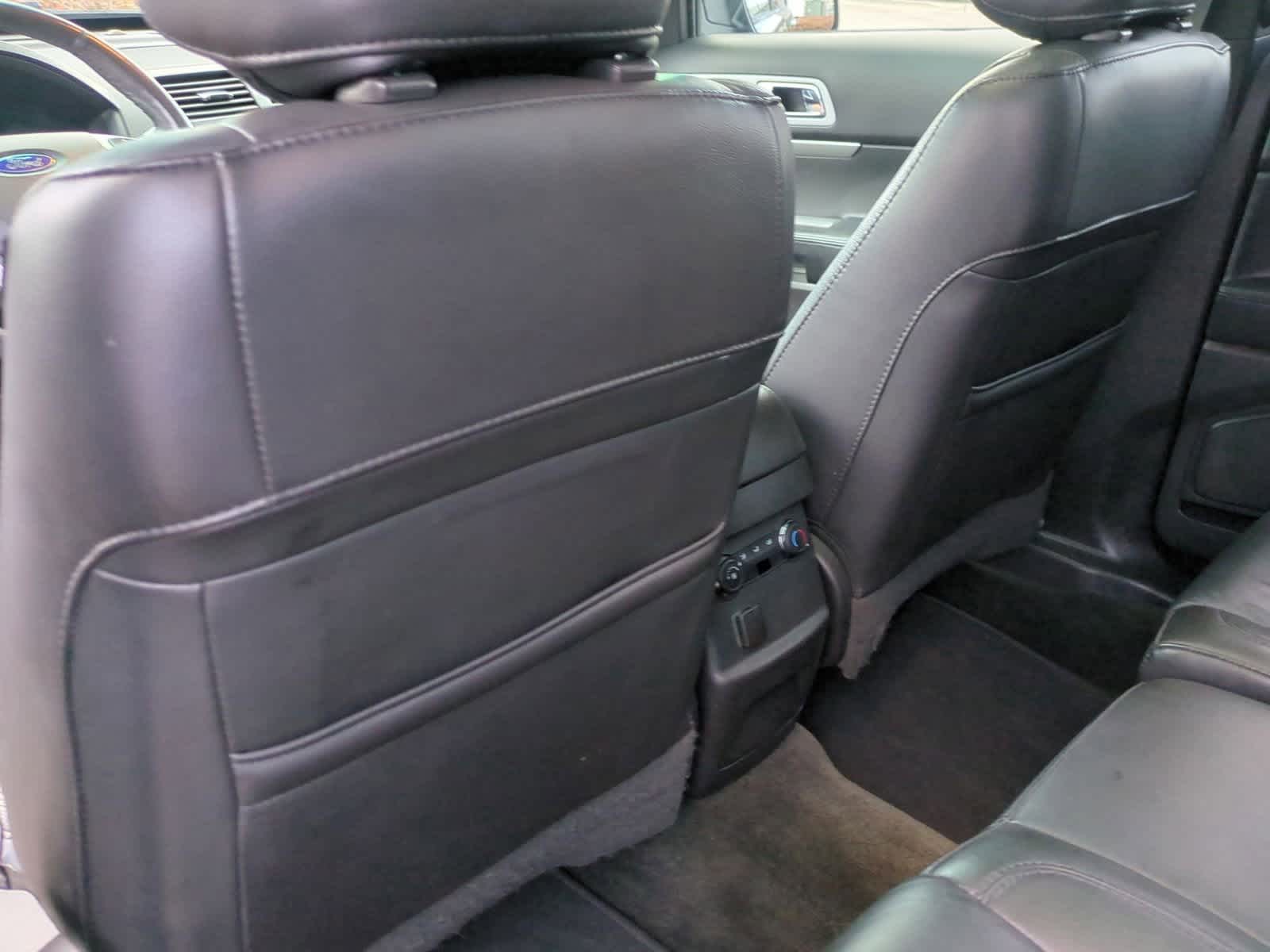 Thumbnail: 2015 Ford Explorer - 18