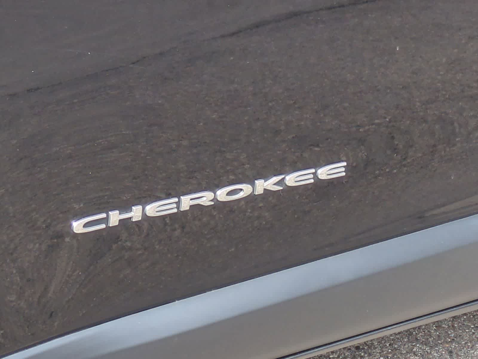 Thumbnail: 2014 Jeep Cherokee - 13