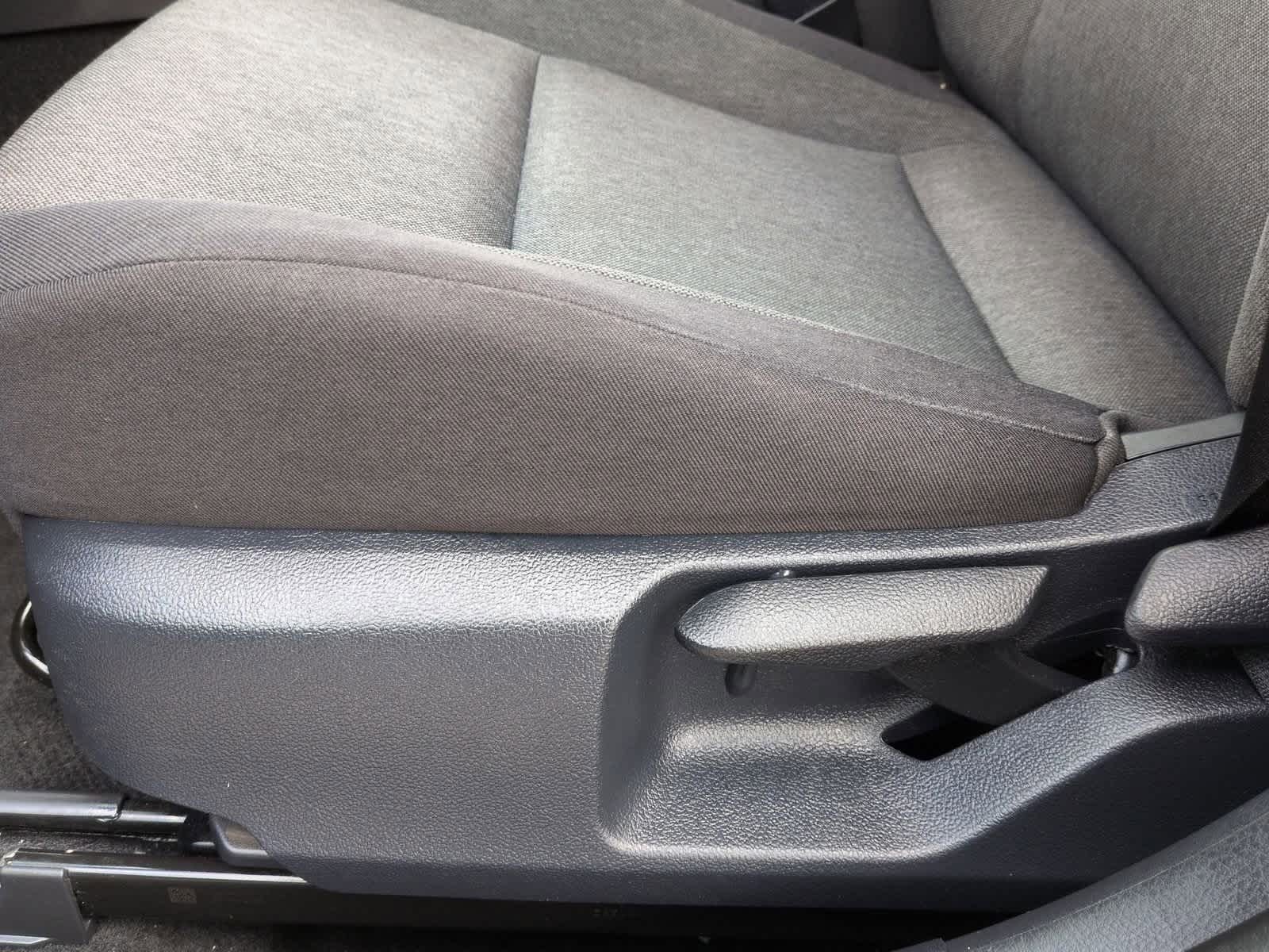 Thumbnail: 2025 Toyota Camry - 18