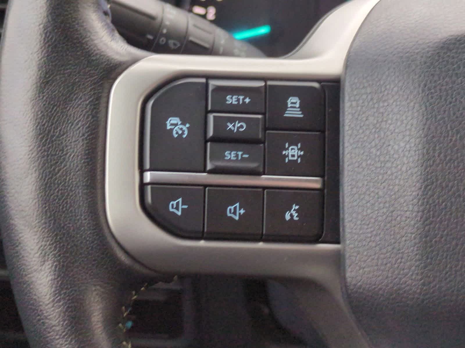 Thumbnail: 2023 Ford Expedition MAX - 25