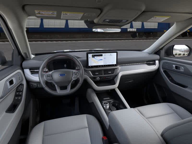 Thumbnail: 2025 Ford Explorer - 9