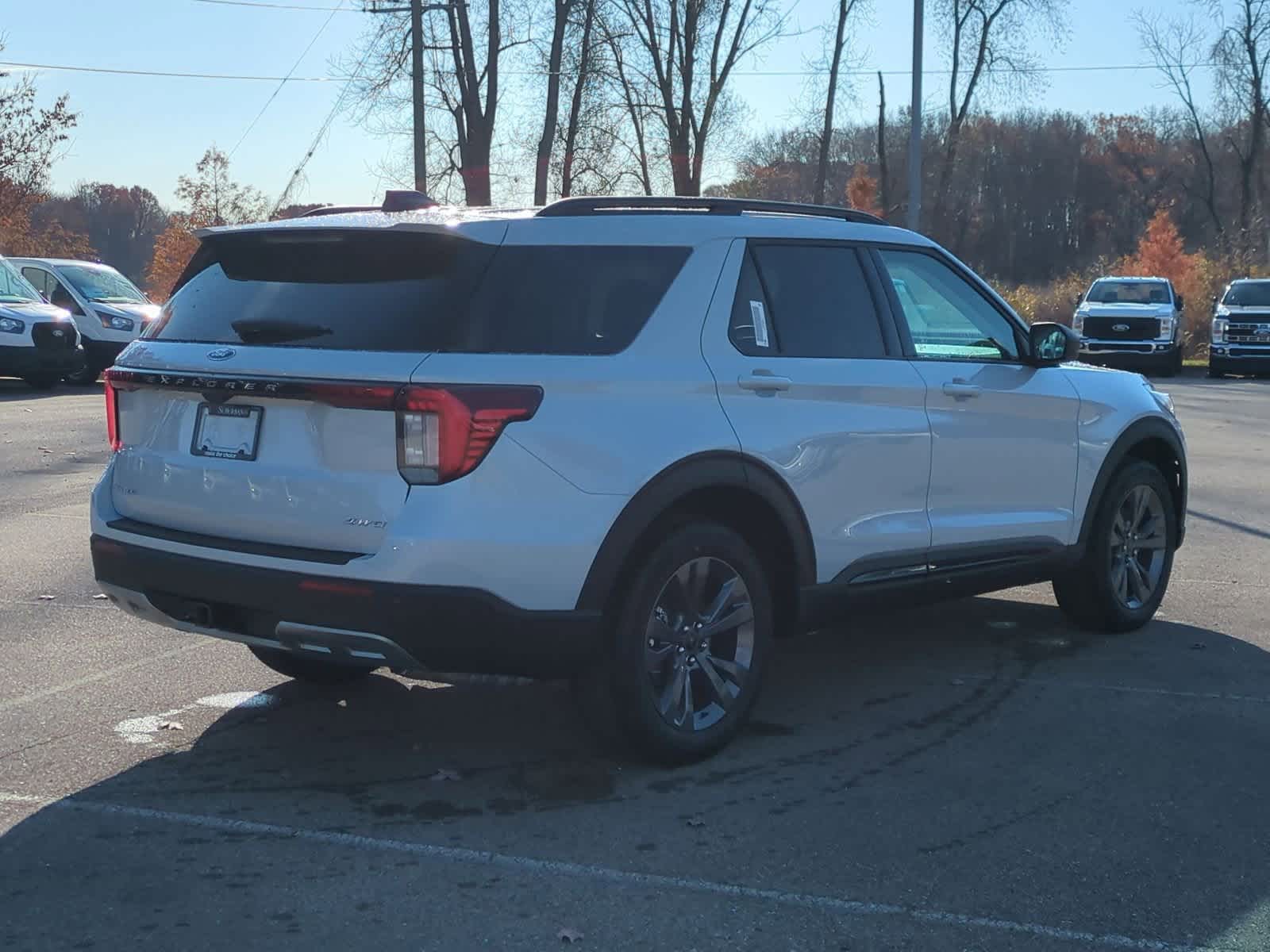Thumbnail: 2026 Ford Explorer - 8