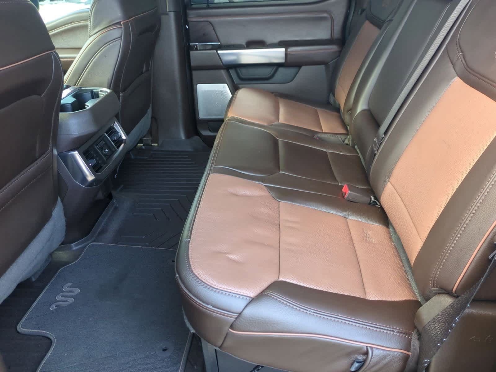 Thumbnail: 2024 Ford Econoline - 18