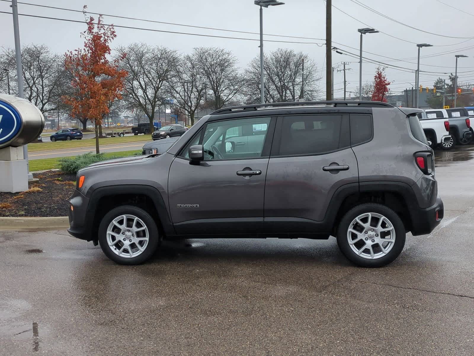 Thumbnail: 2021 Jeep Renegade - 5
