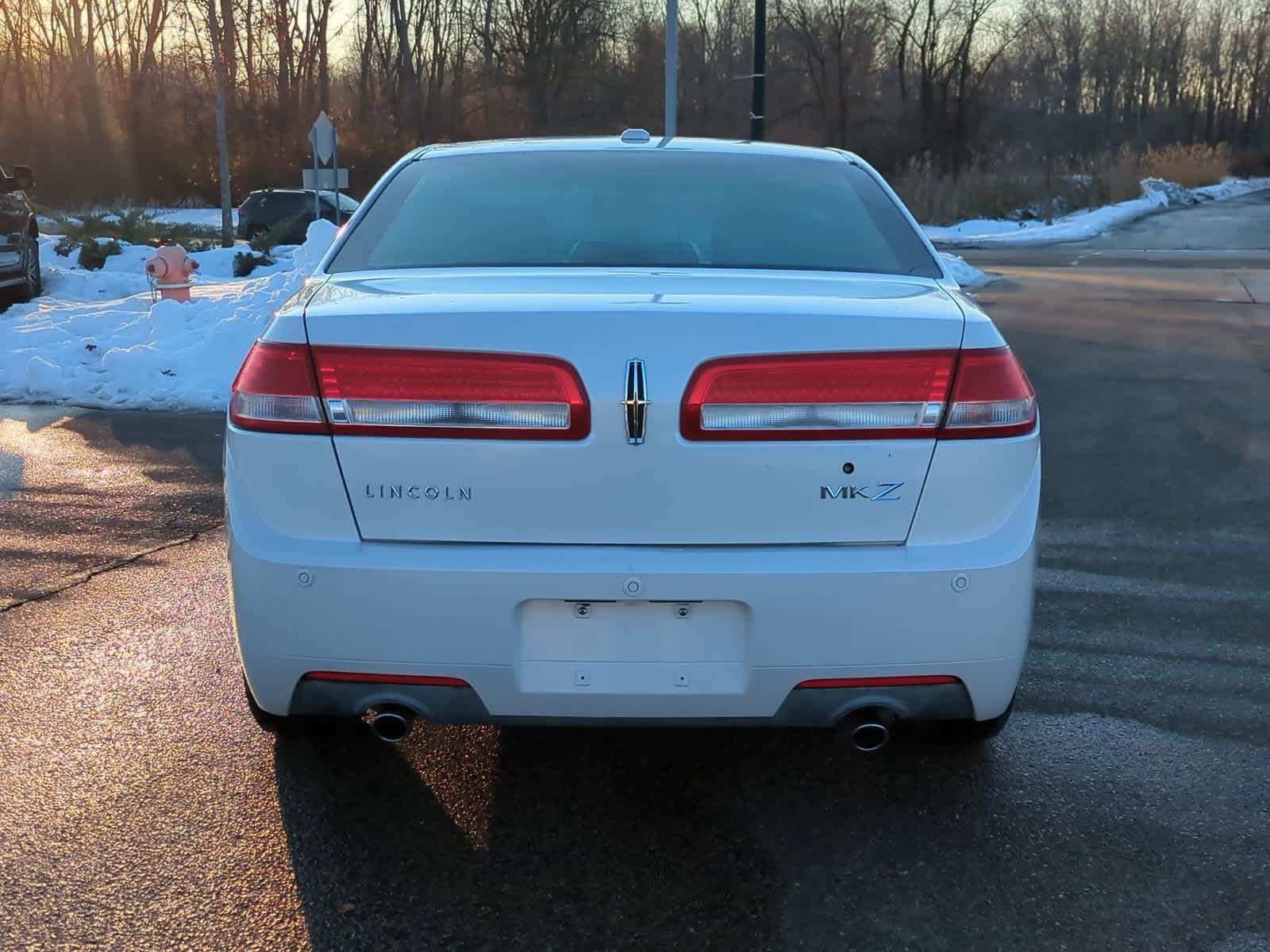 Thumbnail: 2012 Lincoln MKZ - 7