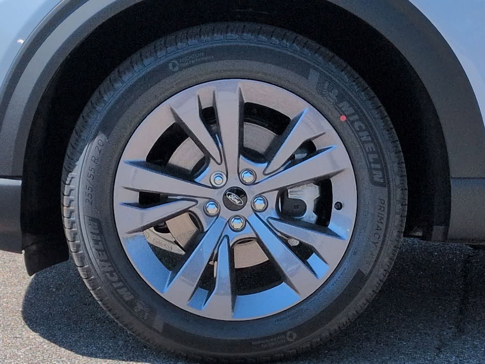 Thumbnail: 2026 Ford Explorer - 12