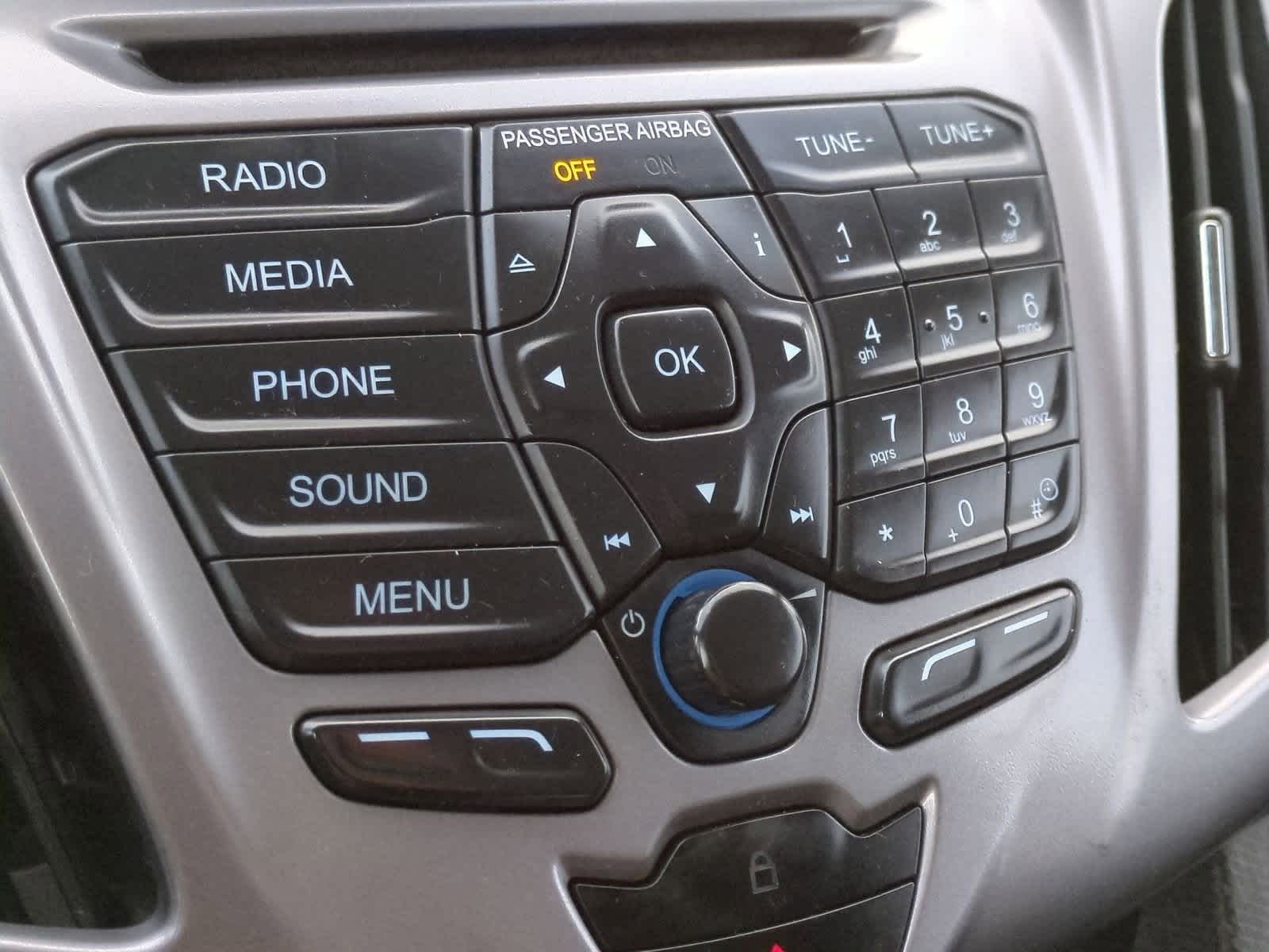 Thumbnail: 2015 Ford Transit Series - 26