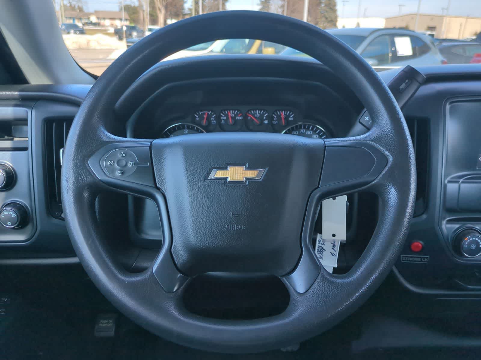 Thumbnail: 2018 Chevrolet Silverado 1500 - 22