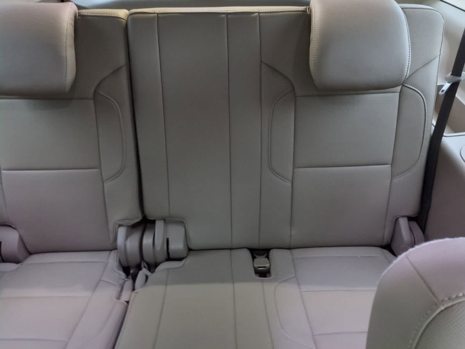 Thumbnail: 2020 GMC Yukon XL - 22