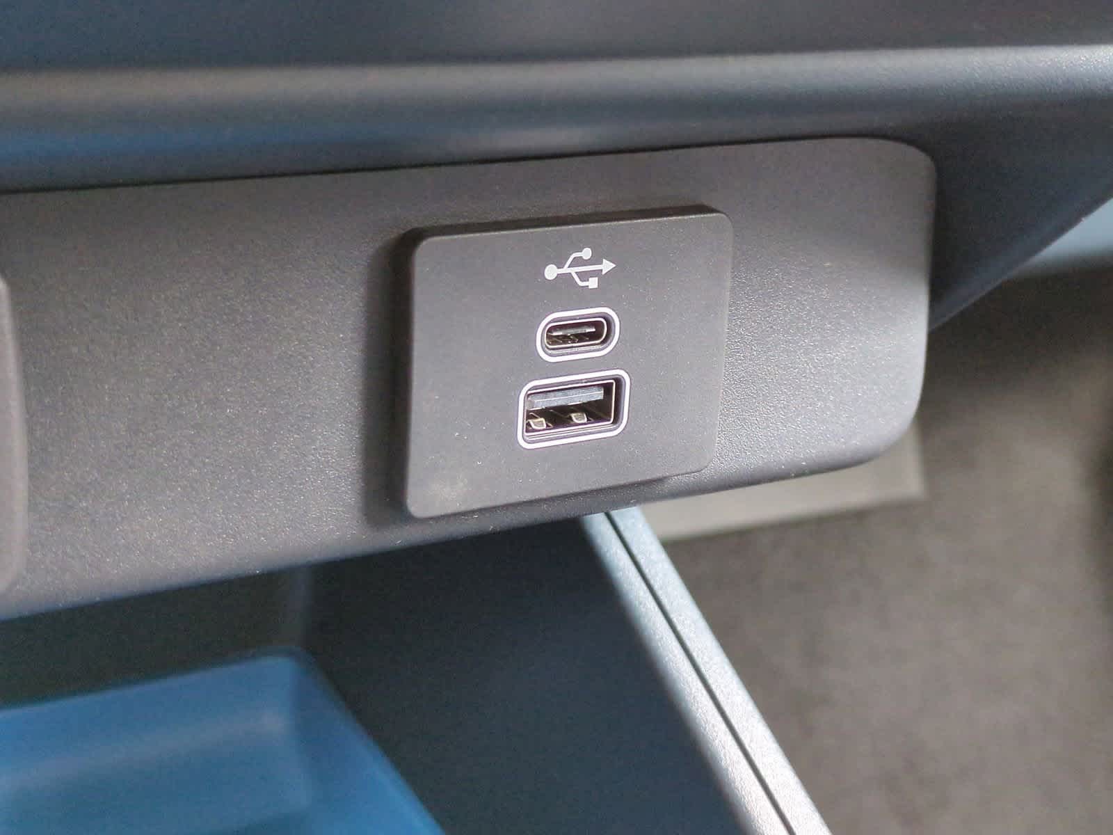 Thumbnail: 2025 Ford Maverick - 29