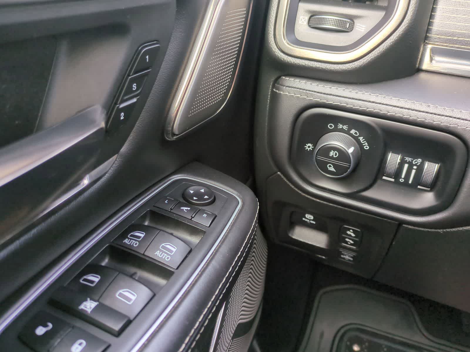 Thumbnail: 2020 RAM 1500 - 28