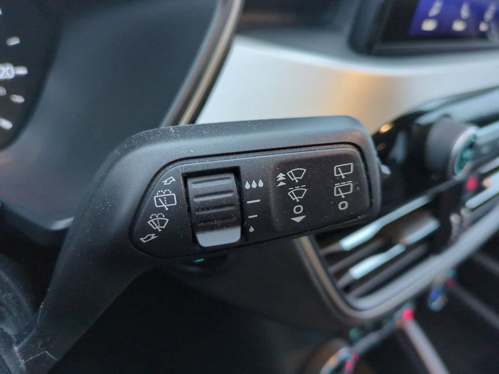 Thumbnail: 2022 Ford Escape - 25