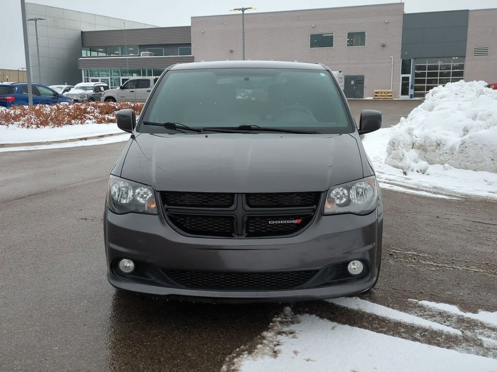 Used 2018 Dodge Grand Caravan SXT Van