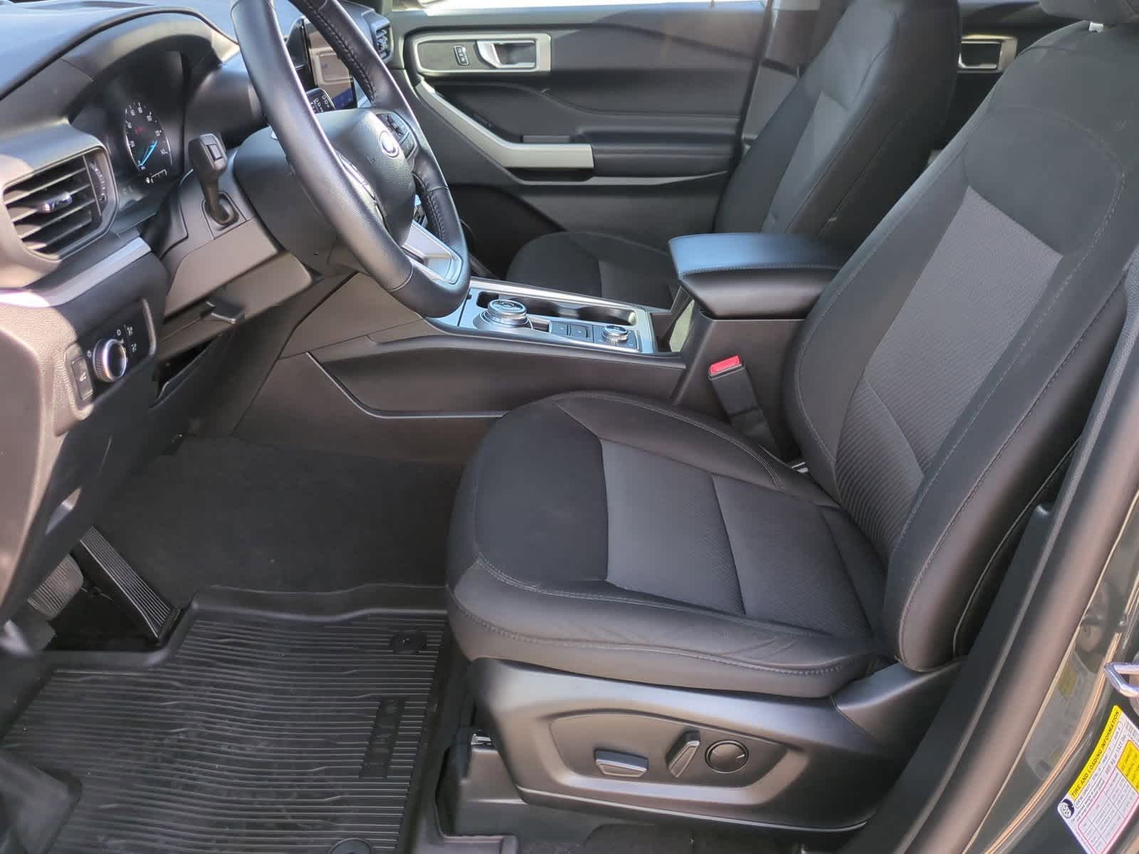 Thumbnail: 2023 Ford Explorer - 15