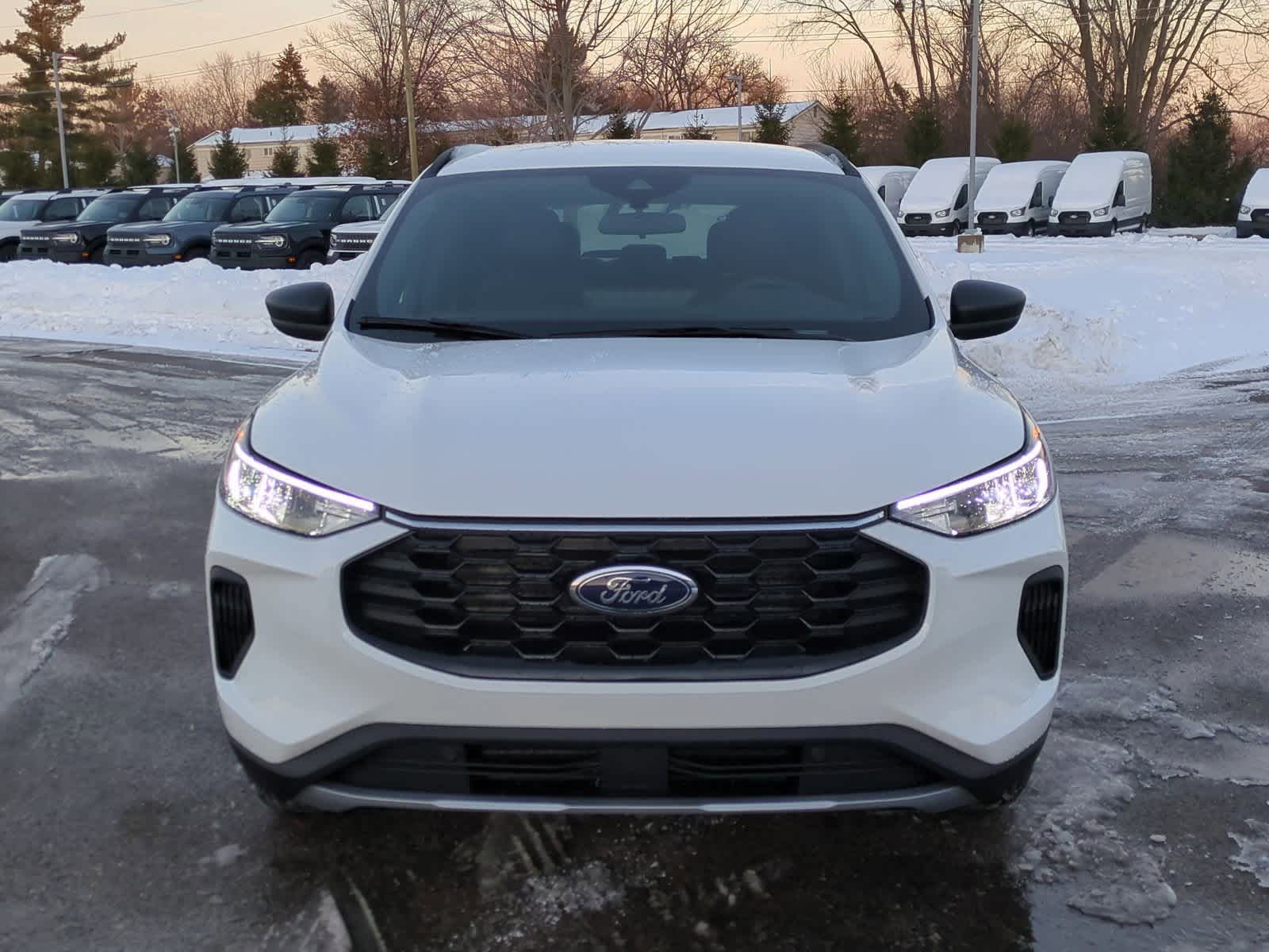 Thumbnail: 2026 Ford Escape - 3