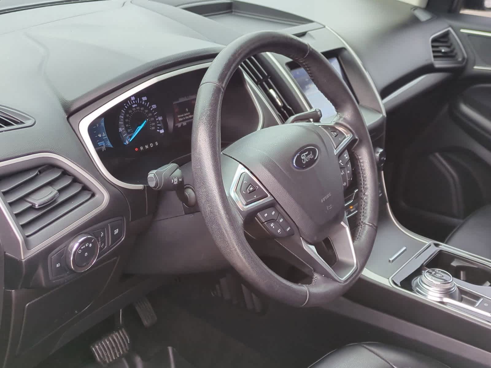 Thumbnail: 2020 Ford Edge - 10