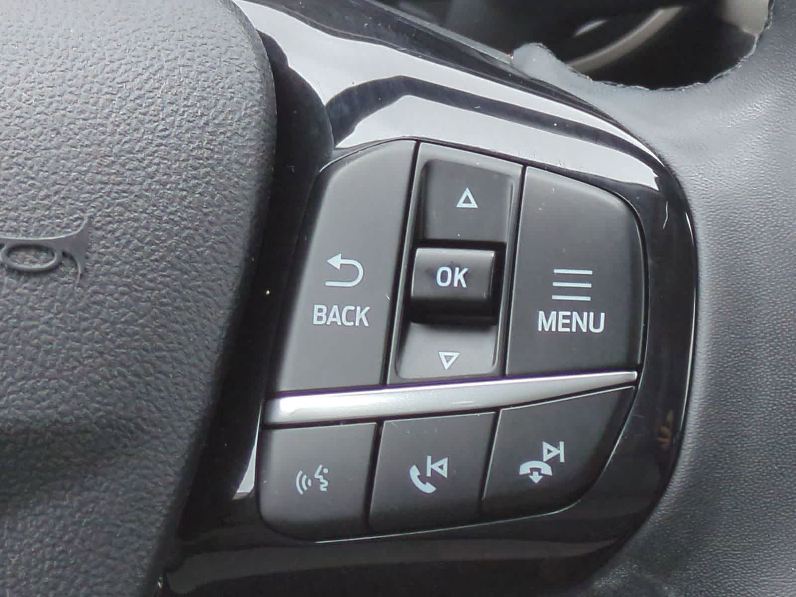 Thumbnail: 2021 Ford Escape - 24