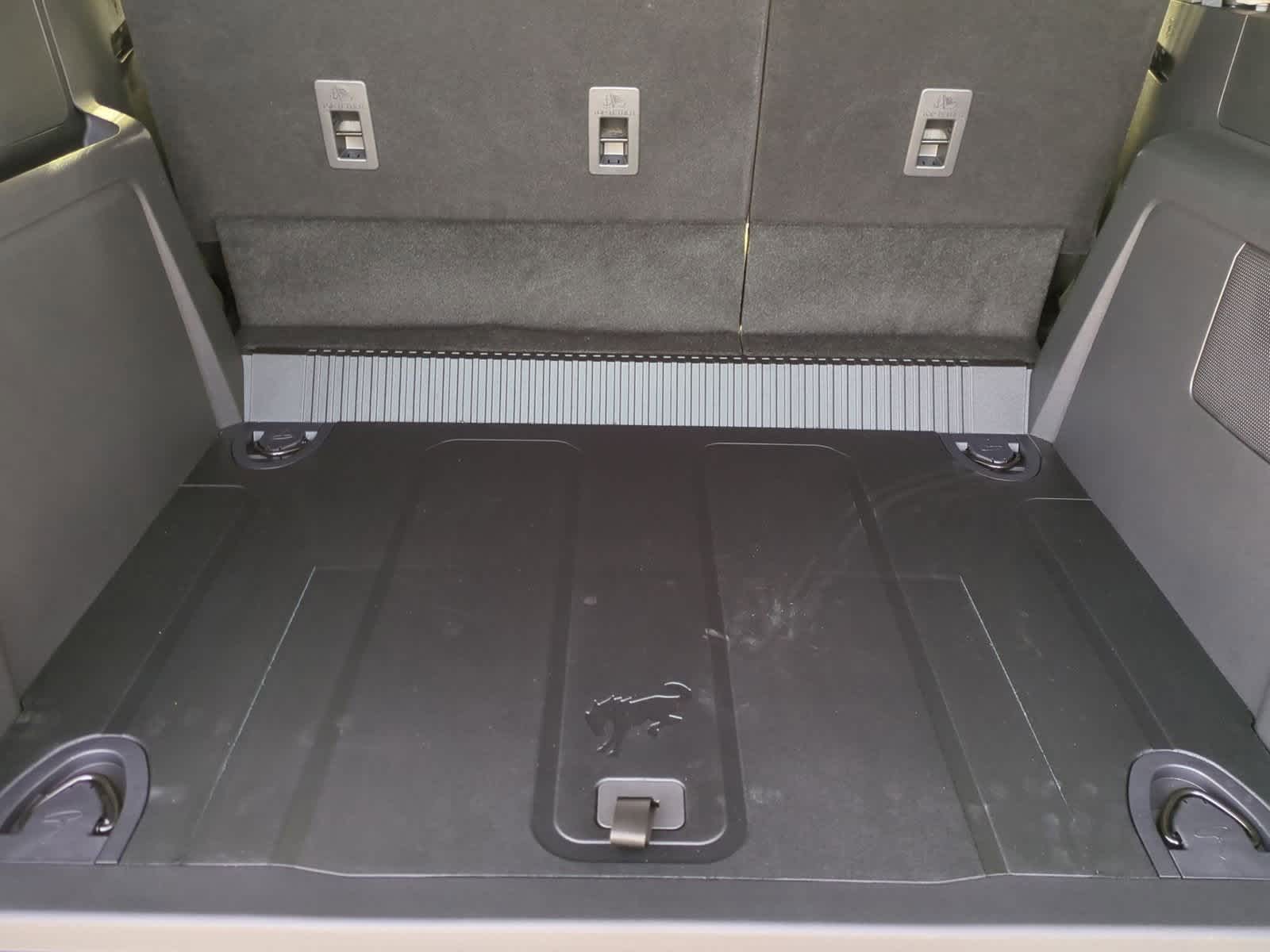 Thumbnail: 2025 Ford Bronco - 32