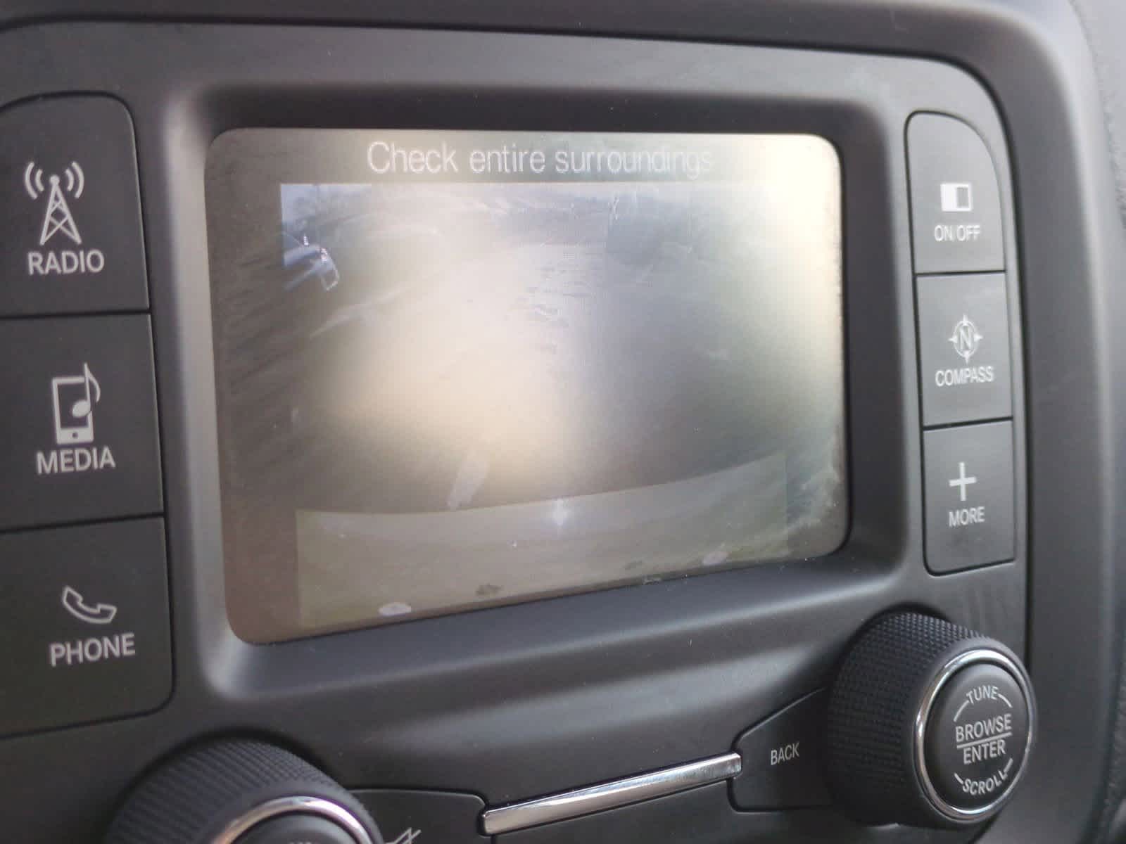 Thumbnail: 2015 Jeep Renegade - 29