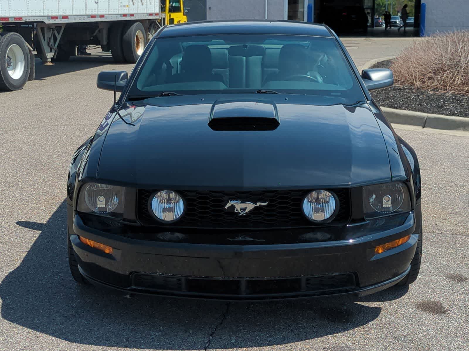 Thumbnail: 2008 Ford Mustang - 3