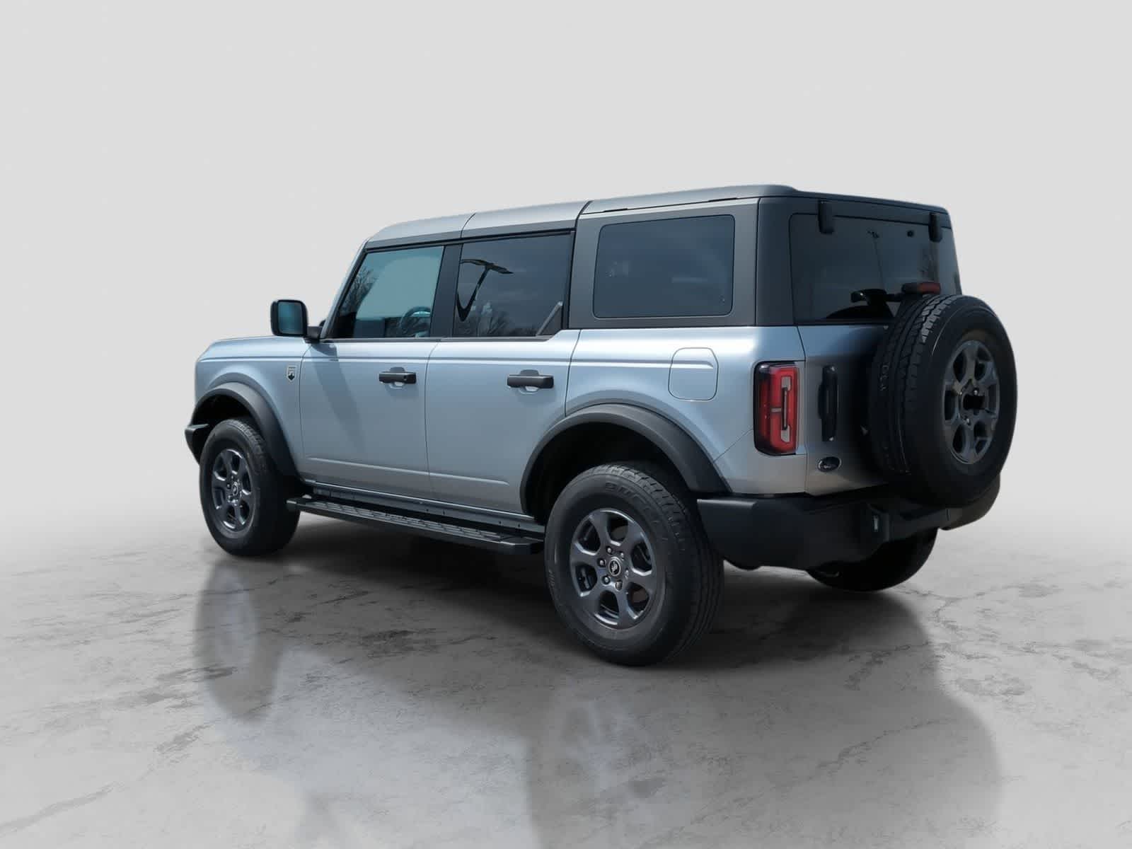 Thumbnail: 2023 Ford Bronco - 6