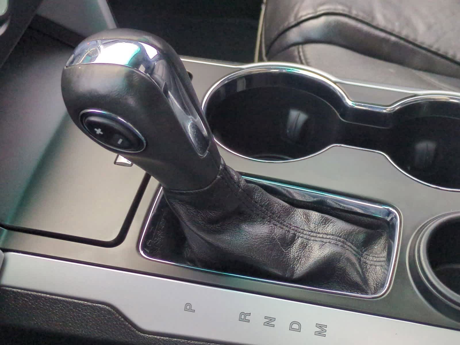 Thumbnail: 2015 Ford Explorer - 34