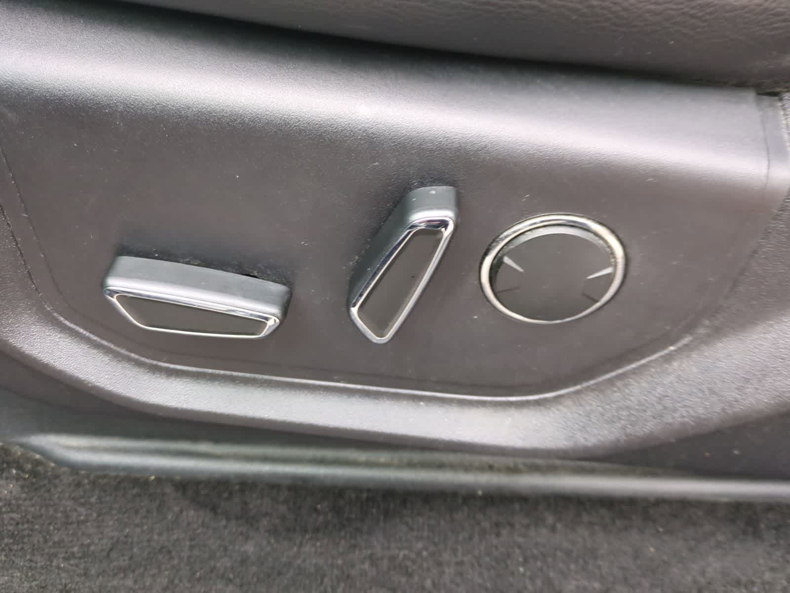 Thumbnail: 2015 Ford F-150 - 17