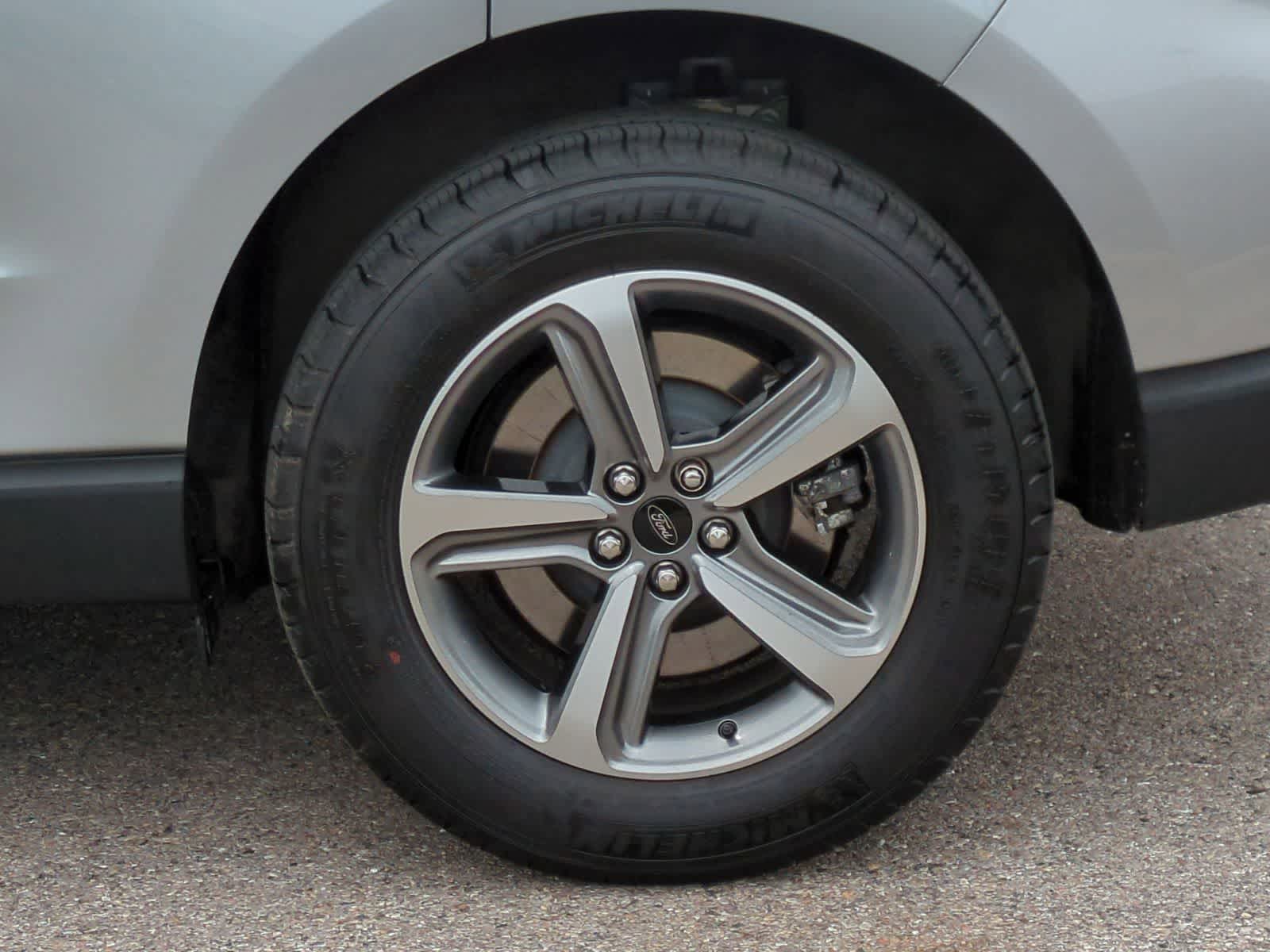 Thumbnail: 2023 Ford Edge - 14