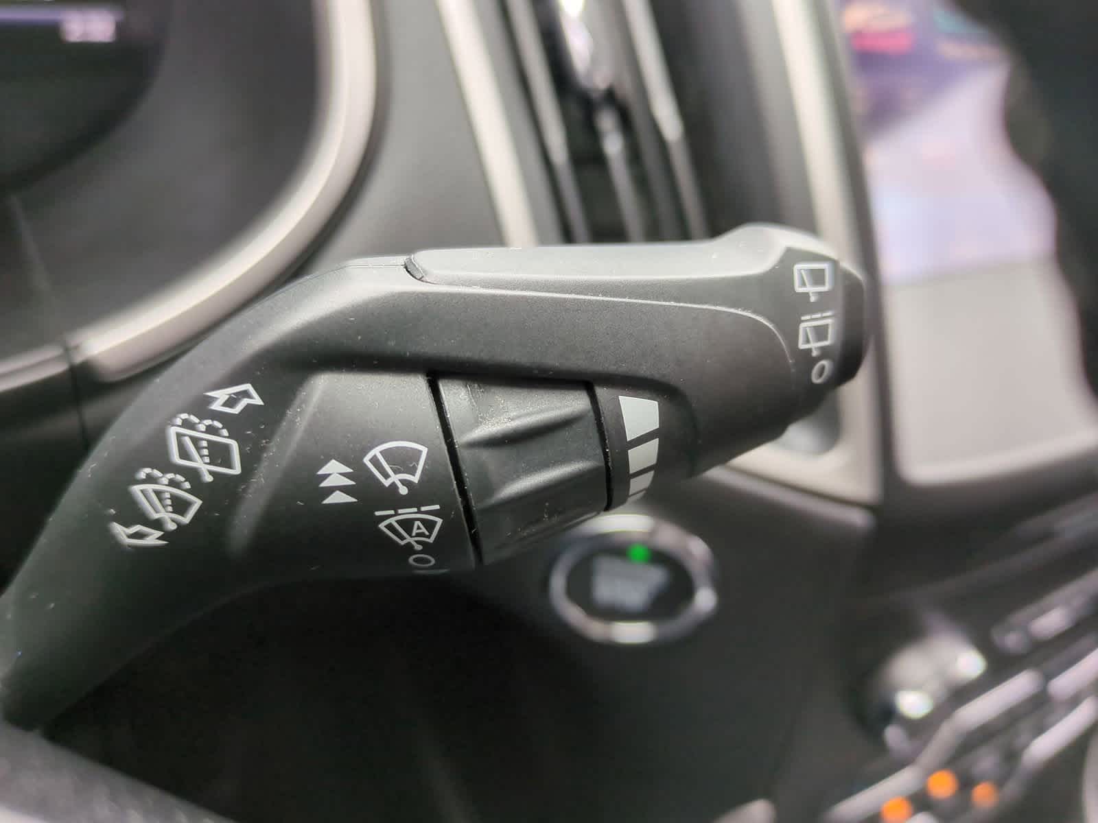 Thumbnail: 2020 Ford Edge - 25