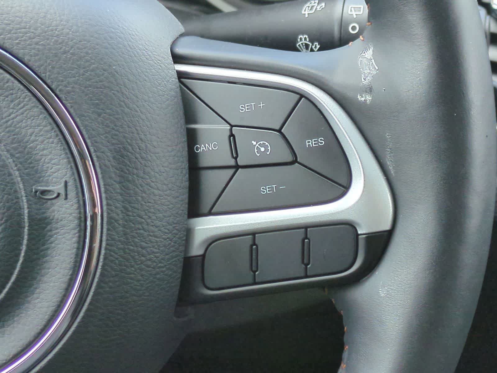 Thumbnail: 2019 Jeep Compass - 24