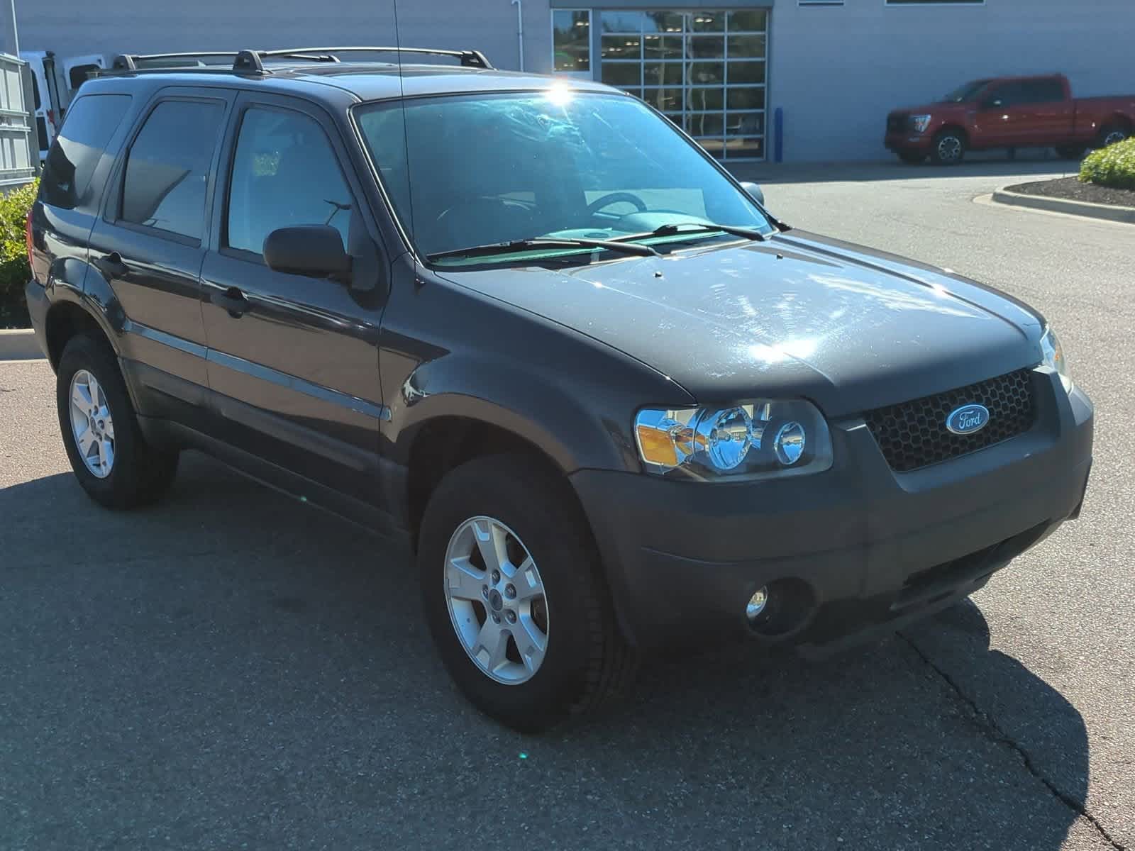 Thumbnail: 2006 Ford Escape - 2