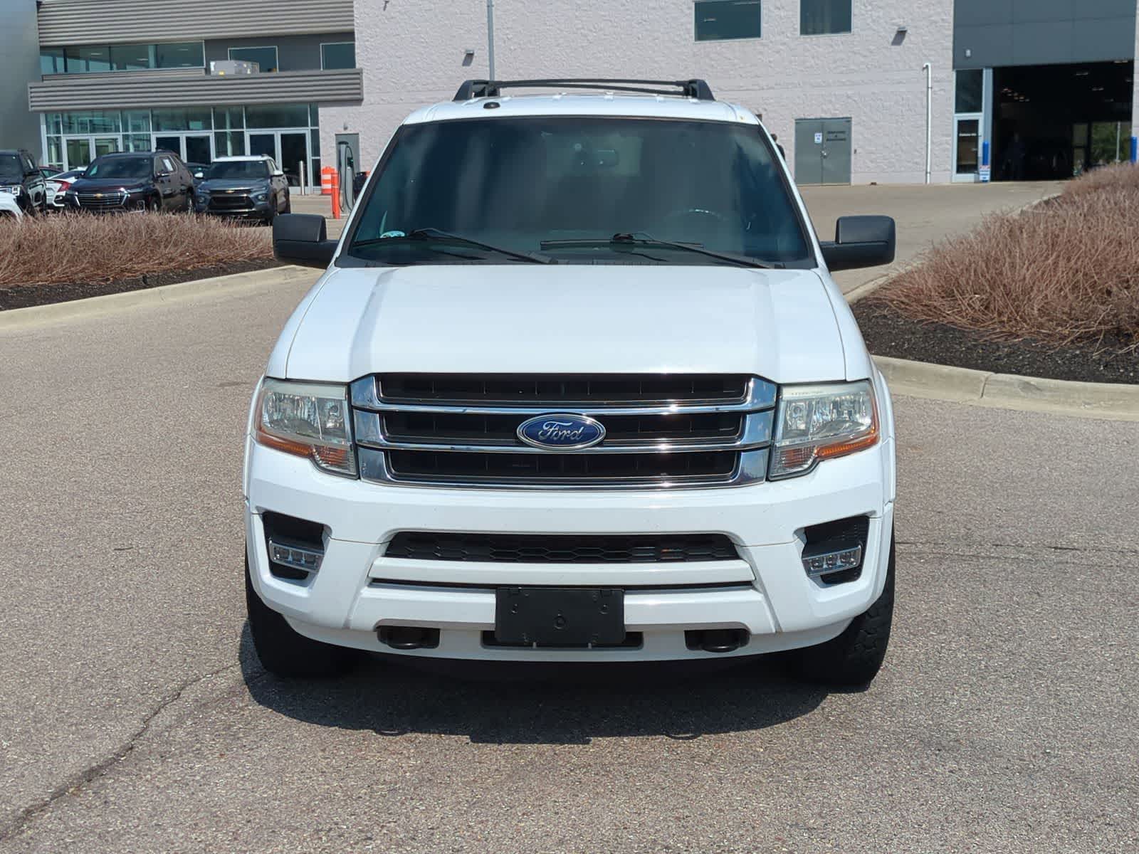 Thumbnail: 2017 Ford Expedition - 3