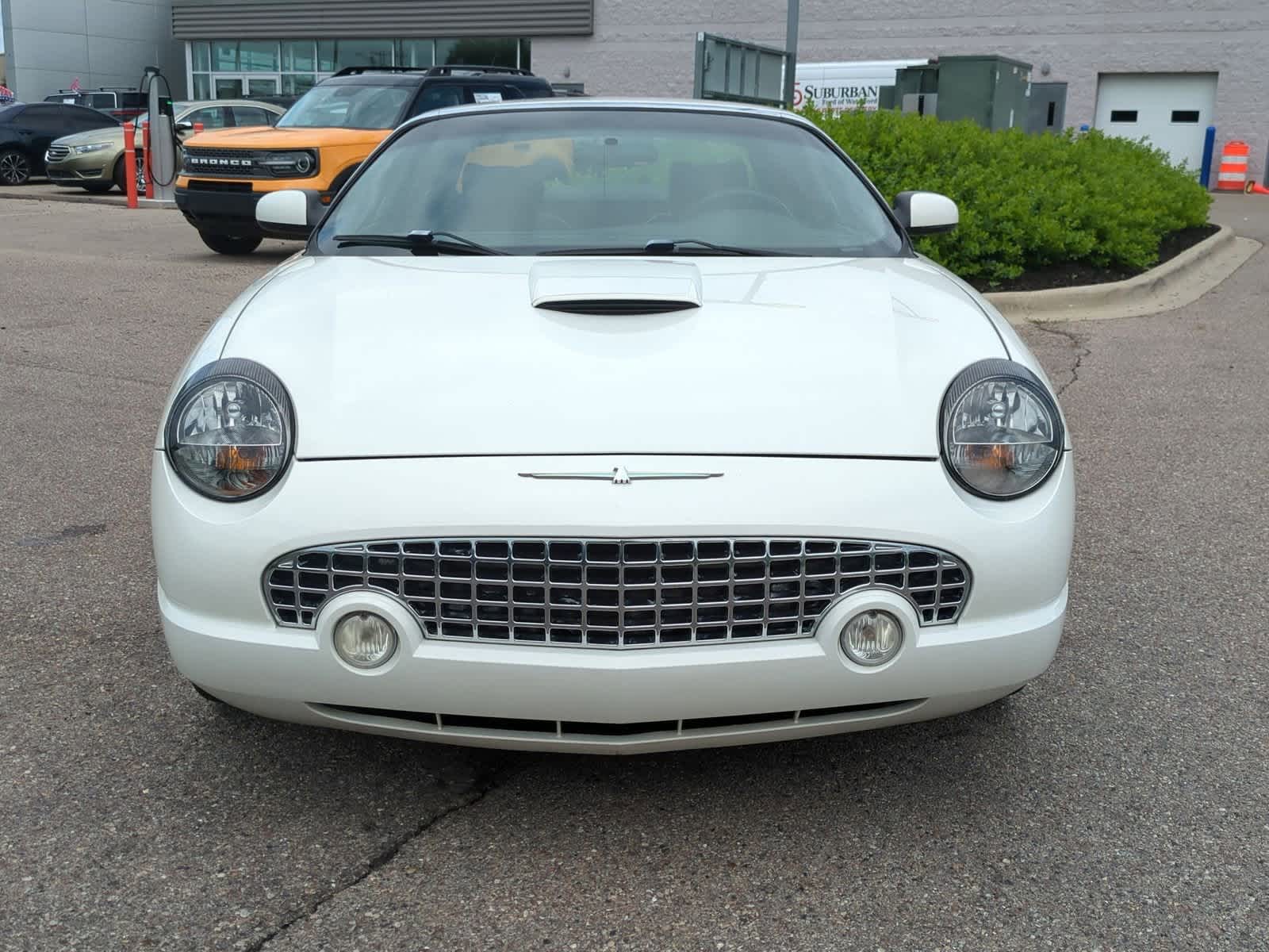 Thumbnail: 2002 Ford Thunderbird - 3