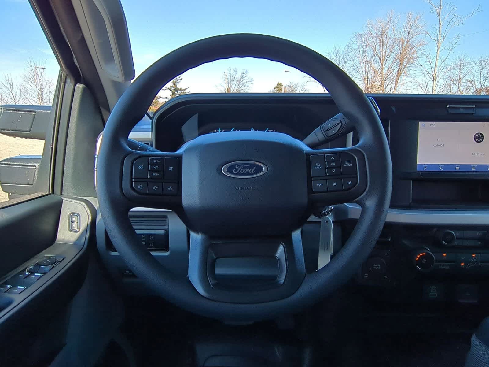 2025 Ford Econoline E-350 22