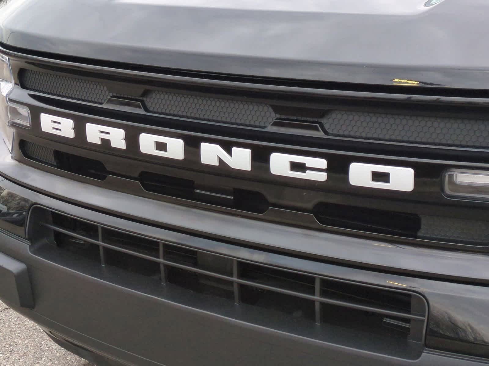 Thumbnail: 2023 Ford Bronco Sport - 12
